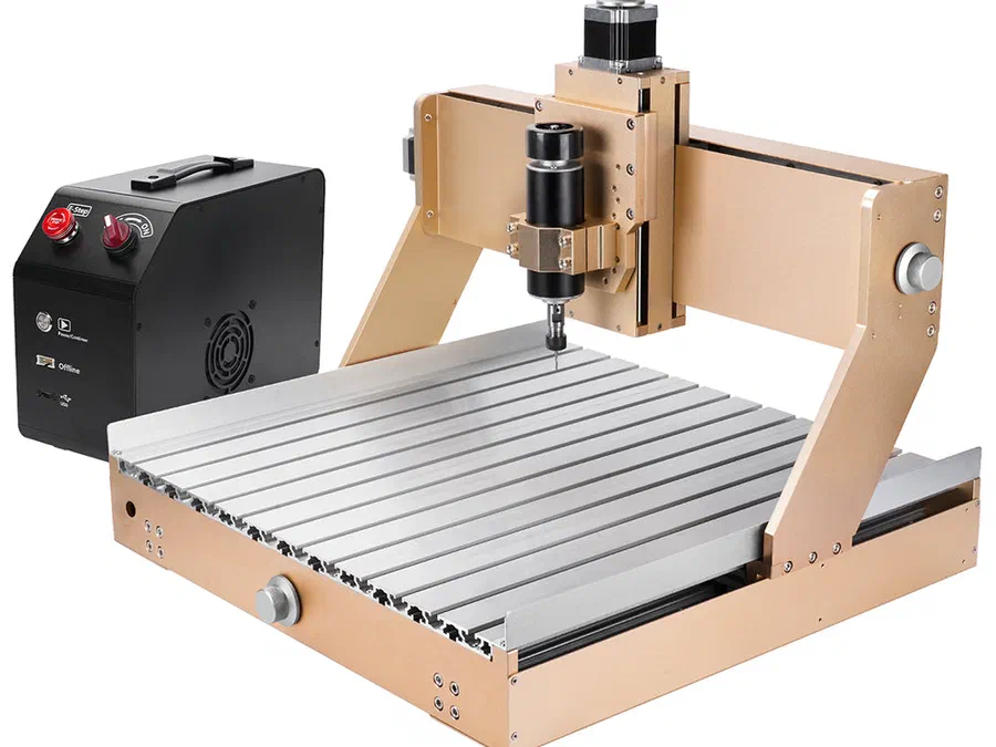 A Lunyee 4040 Turbo CNC machine.